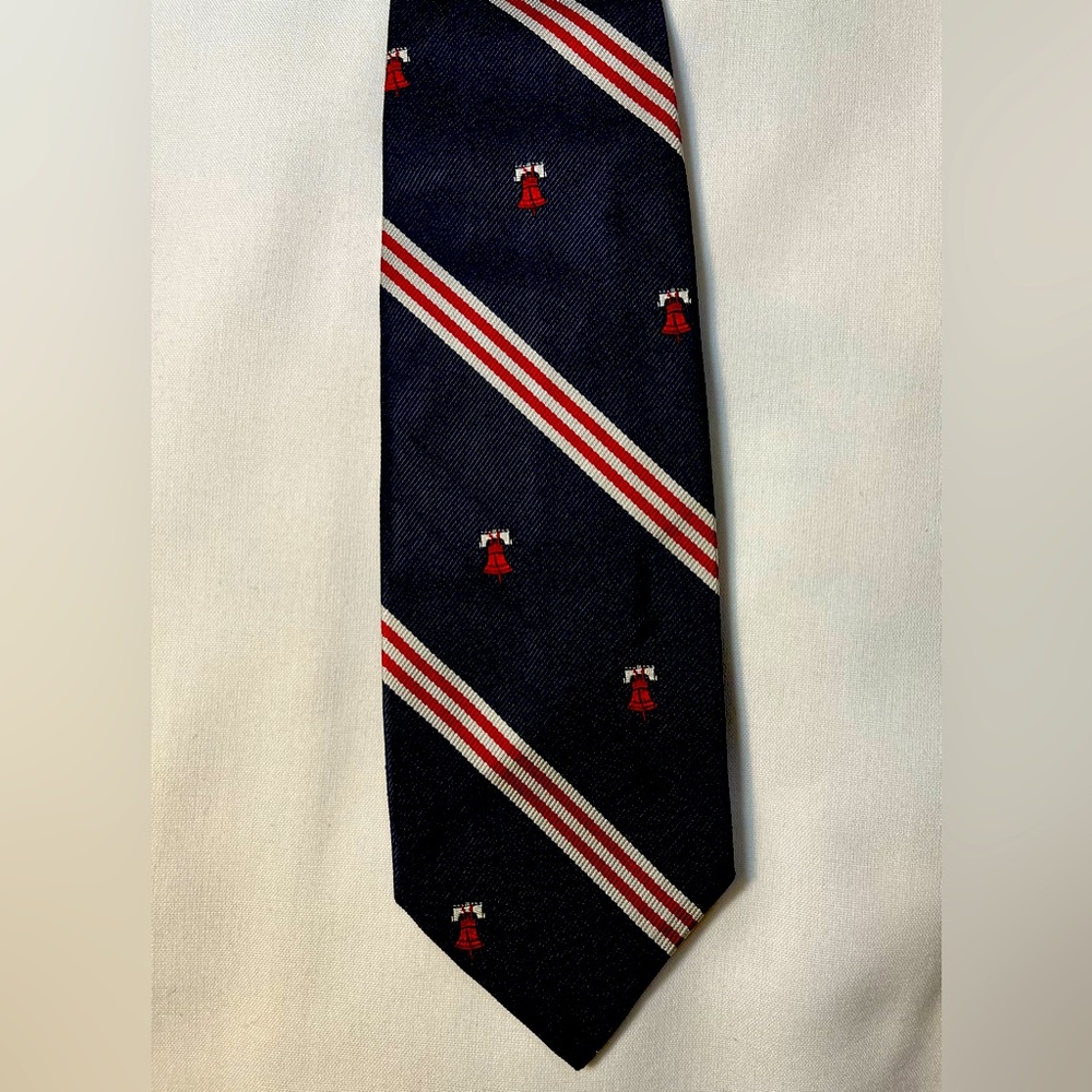 Vintage Brook Brothers tie. Red, white & blue with Liberty Bell